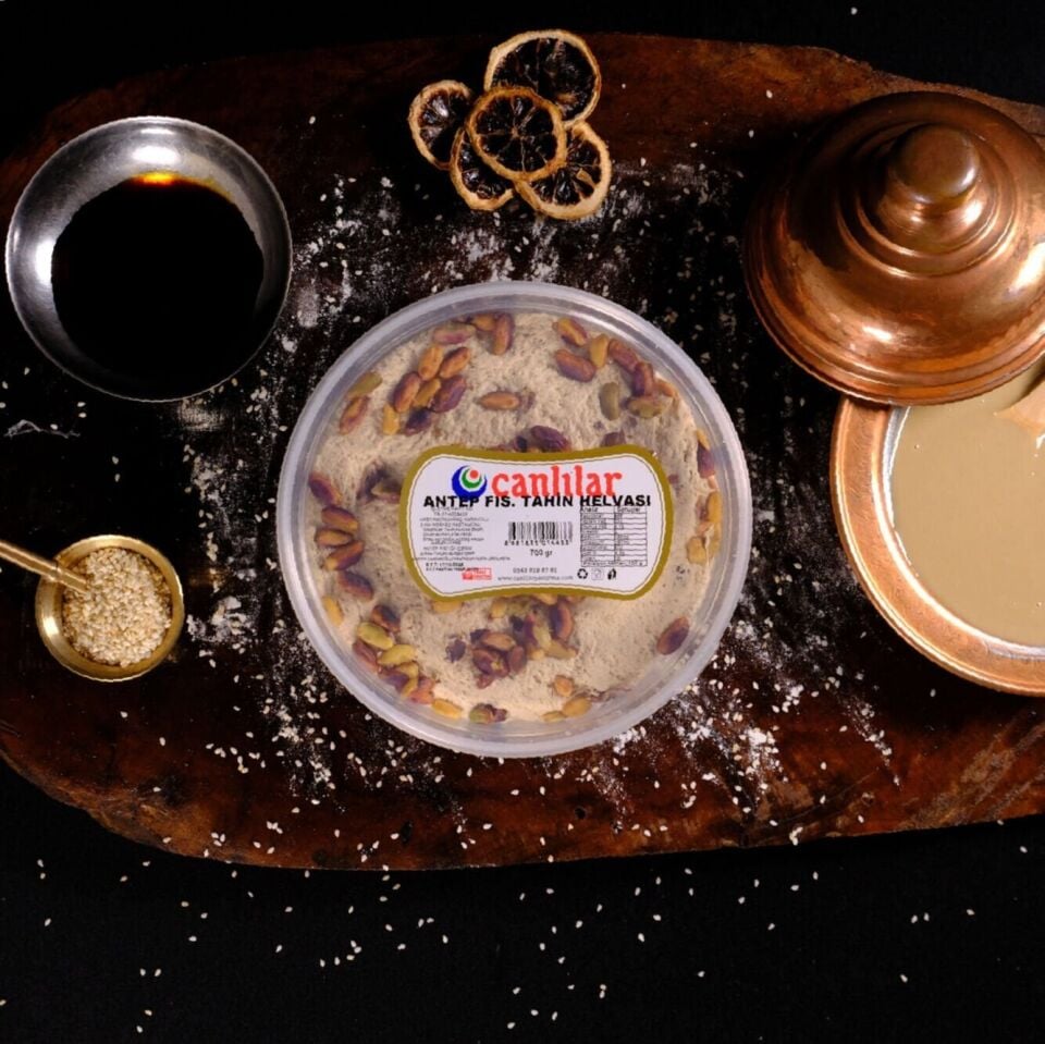 Tahin Helvası Antep Fıstıklı 700 gr